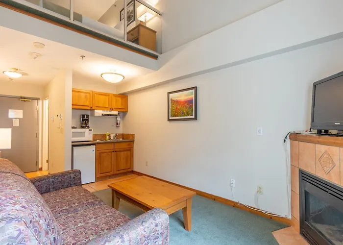 Sundance Lodge